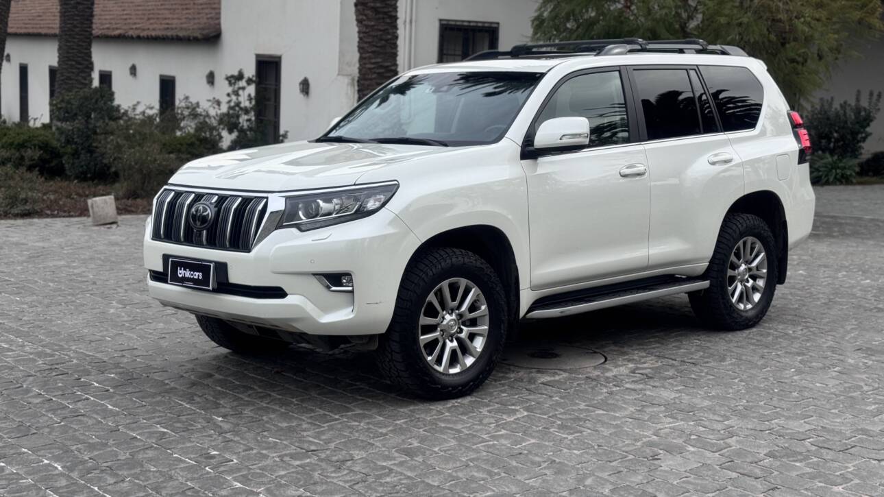 TOYOTA LAND CRUISER PRADO VXL