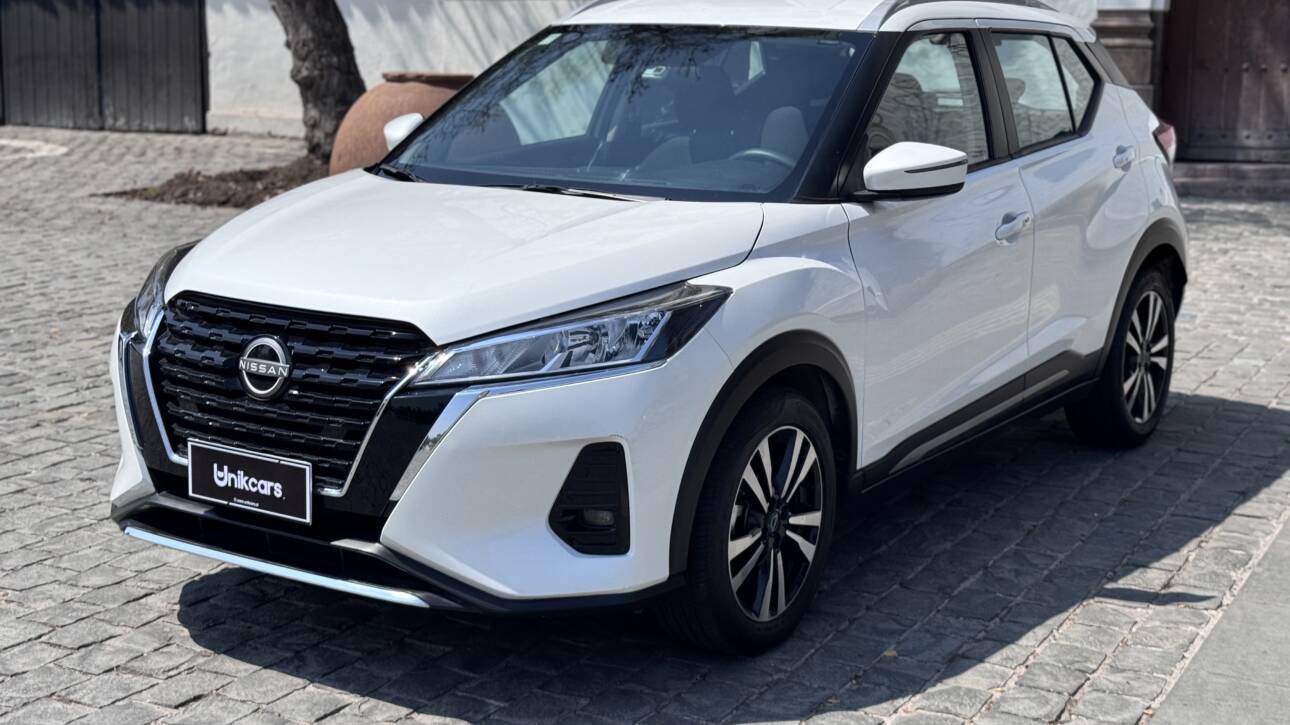 NISSAN KICKS ADVANCE AT